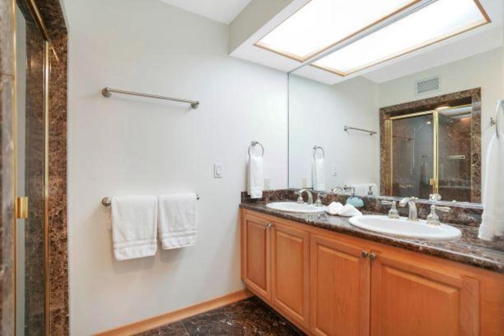 Luxury 2-Story Oceanfront Condo W/ Views & Pool Wailua  المظهر الخارجي الصورة